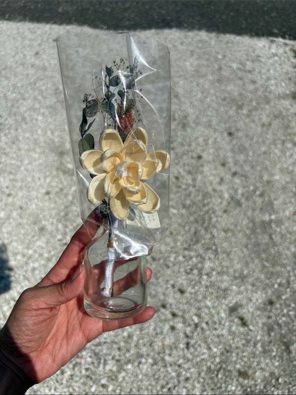 NWT! Wood Flower Diffuser - small